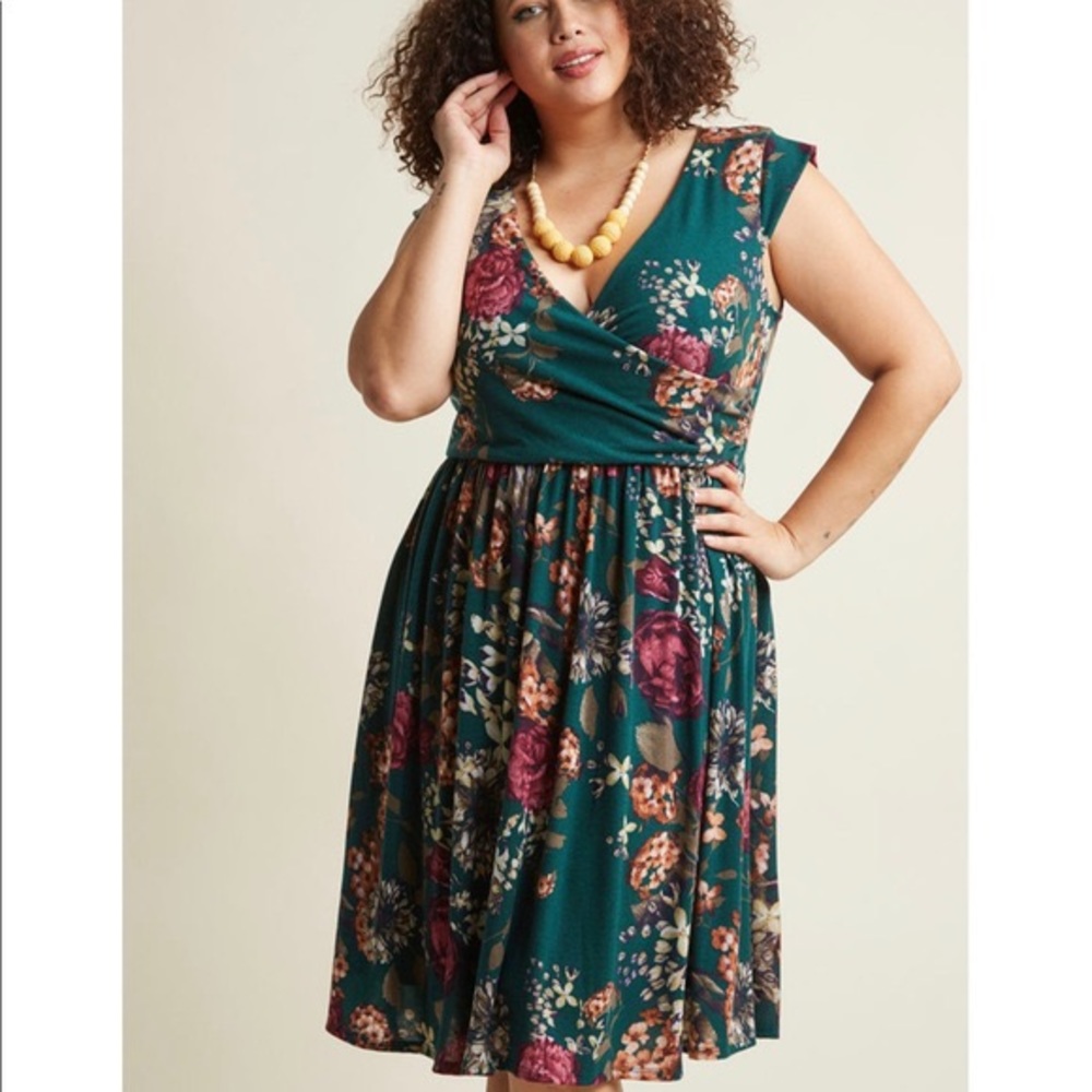 Modcloth Yellowstar dress size 1x